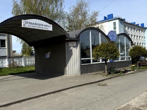 комерційна за адресою Дубнівська вул., 23