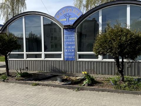 комерційна за адресою Дубнівська вул., 23