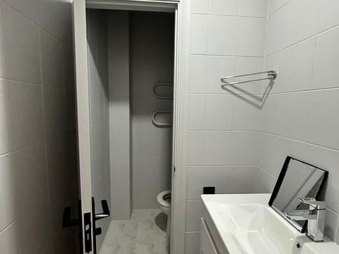 комерційна за адресою Михайла Коцюбинського вул., 5