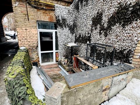 комерційна за адресою Олександра Кониського вул., 82-Б