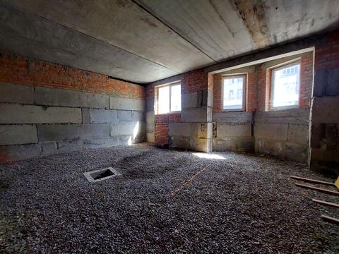 комерційна за адресою Петра Сагайдачного вул., 100А
