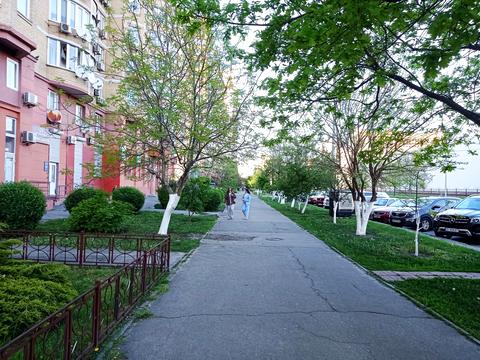 комерційна за адресою Микільсько-Слобідська вул., 4-В