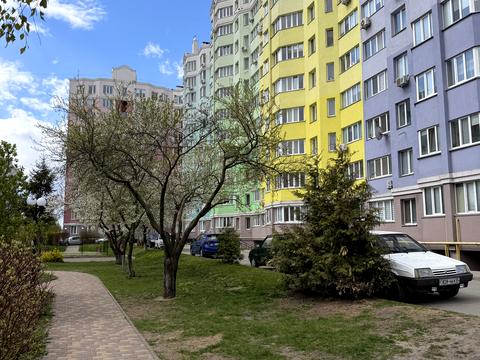 квартира за адресою Теплична вул., 44