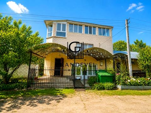 будинок за адресою будівельників, 5
