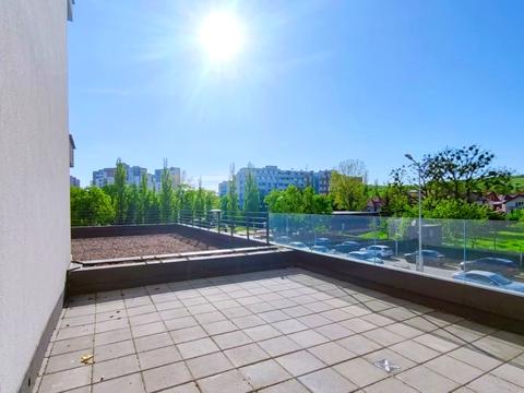 комерційна за адресою Родини Крістерів вул., 2