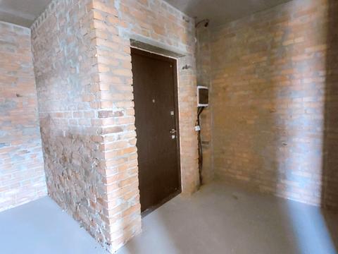 комерційна за адресою Родини Крістерів вул., 2