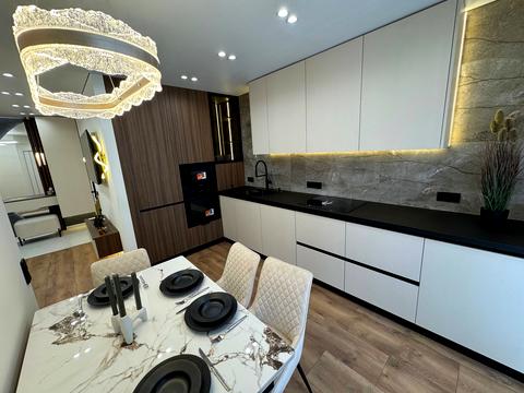 квартира за адресою Романа Левицького вул., (Будинок 4)
