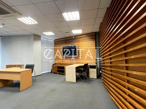 комерційна за адресою Сергія Набоки вул., 9-А