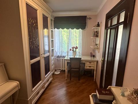 квартира за адресою Дмитра Донцова вул., 1/11