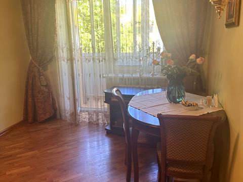 квартира за адресою Дмитра Донцова вул., 1/11