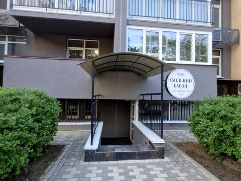 комерційна за адресою Академіка Заболотного вул., 148-В