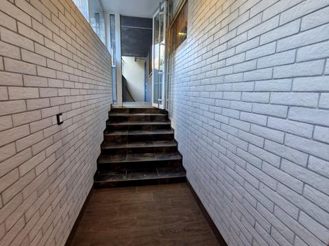 комерційна за адресою Академіка Заболотного вул., 148-В
