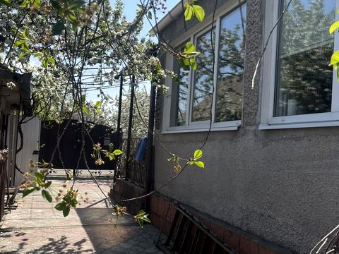будинок за адресою Дніпровська, 89А