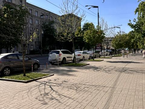 коммерческая по адресу Ивана Мазепы ул. (Январского Восстания), 3