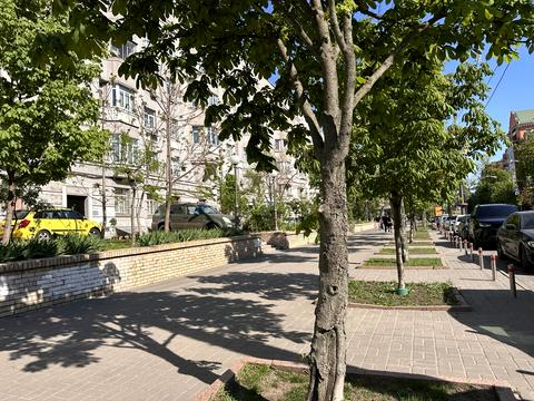 коммерческая по адресу Ивана Мазепы ул. (Январского Восстания), 3