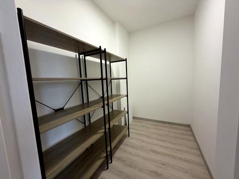 квартира за адресою Хіміків вул., 28, к.7-14