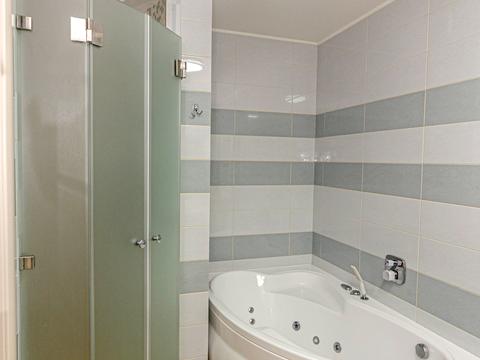 квартира за адресою Соборності вул. (Жовтнева), 40В