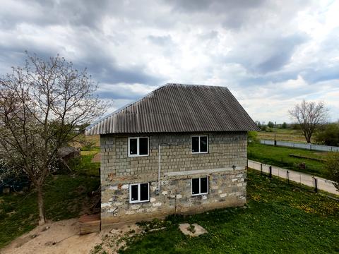 будинок за адресою світанкова, 12