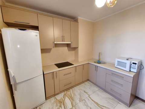 квартира за адресою Ревуцького вул., 54