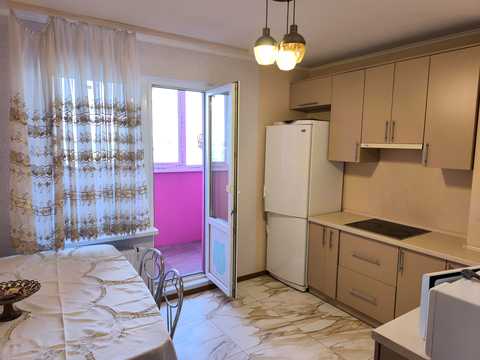 квартира за адресою Ревуцького вул., 54