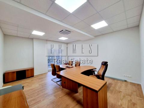 коммерческая по адресу Институтская ул., 18