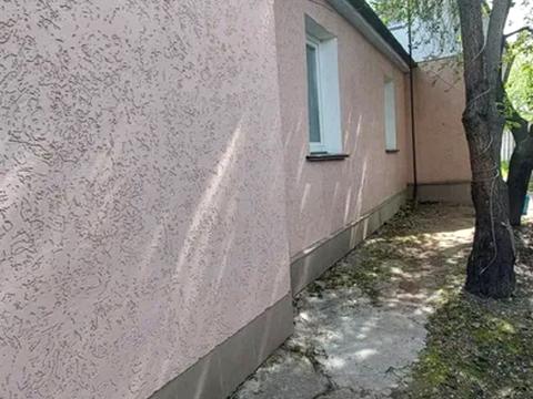 будинок за адресою Князів Острозьких вул. (Шелушкова), 93