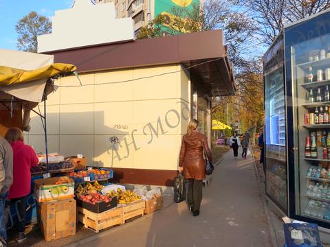 комерційна за адресою Академіка Павлова вул., 140а