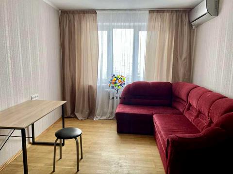 квартира за адресою Голосіївський просп. (40-річчя Жовтня), 74-А