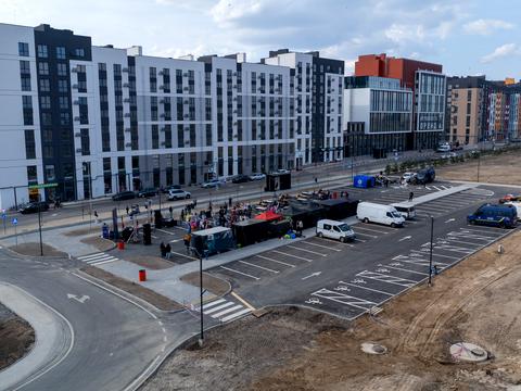 комерційна за адресою В'ячеслава Чорновола вул., (Будинок 37)