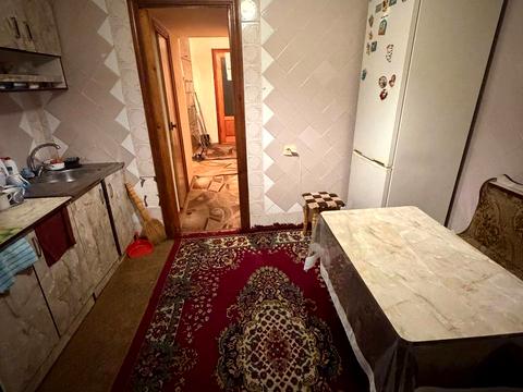 квартира за адресою Космонавтів просп., 72