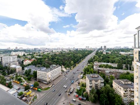 комерційна за адресою Берестейський просп. (Перемоги), 26