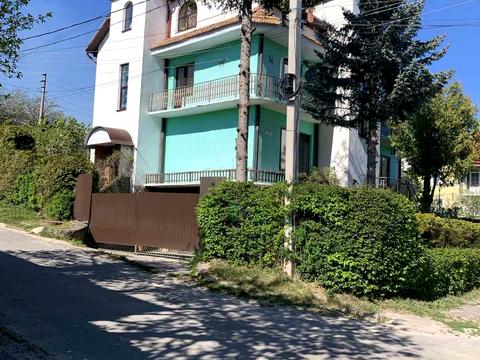 будинок за адресою Марії Заньковецької вул.