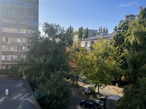 квартира за адресою Анатолія Базилевича пров. (Червонозаводський), 2/13