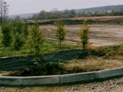 участок по адресу 