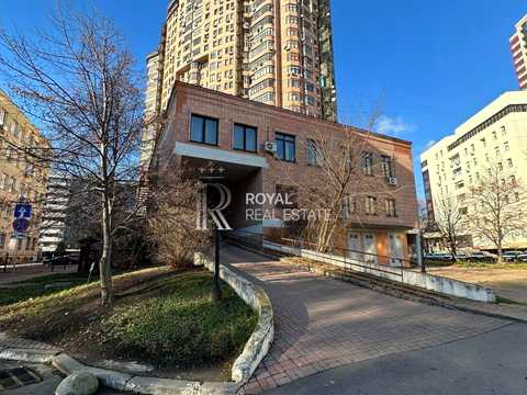коммерческая по адресу Евгения Коновальца ул. (Щорса), 36