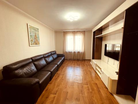 квартира за адресою Ревуцького вул., 54