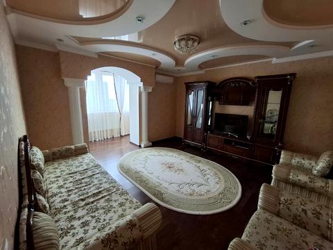 квартира за адресою Середньофонтанська вул., 30