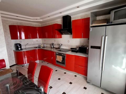 квартира за адресою Середньофонтанська вул., 30