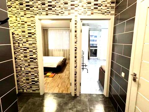 квартира за адресою Гвардійців-Широнінців вул., 72-А