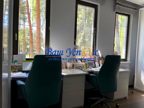будинок за адресою Набережна вул., 55