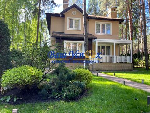 будинок за адресою Набережна вул., 55