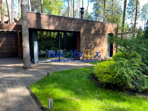 будинок за адресою Набережна вул., 55