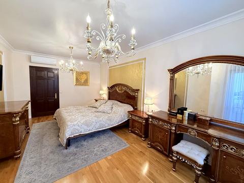 квартира за адресою Василя Тютюнника вул. (Анрі Барбюса), 40