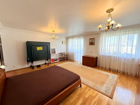 квартира за адресою Василя Тютюнника вул. (Анрі Барбюса), 40