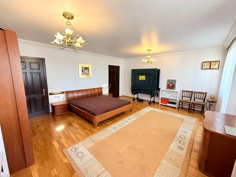 квартира за адресою Василя Тютюнника вул. (Анрі Барбюса), 40