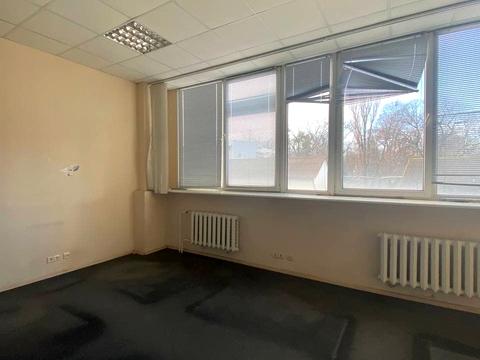 комерційна за адресою Ґарета Джонса вул. (Сім'ї Хохлових), 15