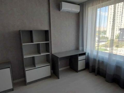 квартира за адресою Академіка Заболотного вул., 1-Б