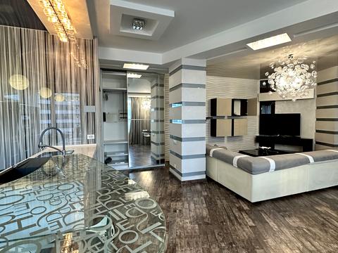 квартира за адресою Літературна вул., 1а