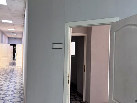 комерційна за адресою Ґарета Джонса вул. (Сім'ї Хохлових), 15