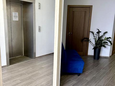 комерційна за адресою Ґарета Джонса вул. (Сім'ї Хохлових), 15